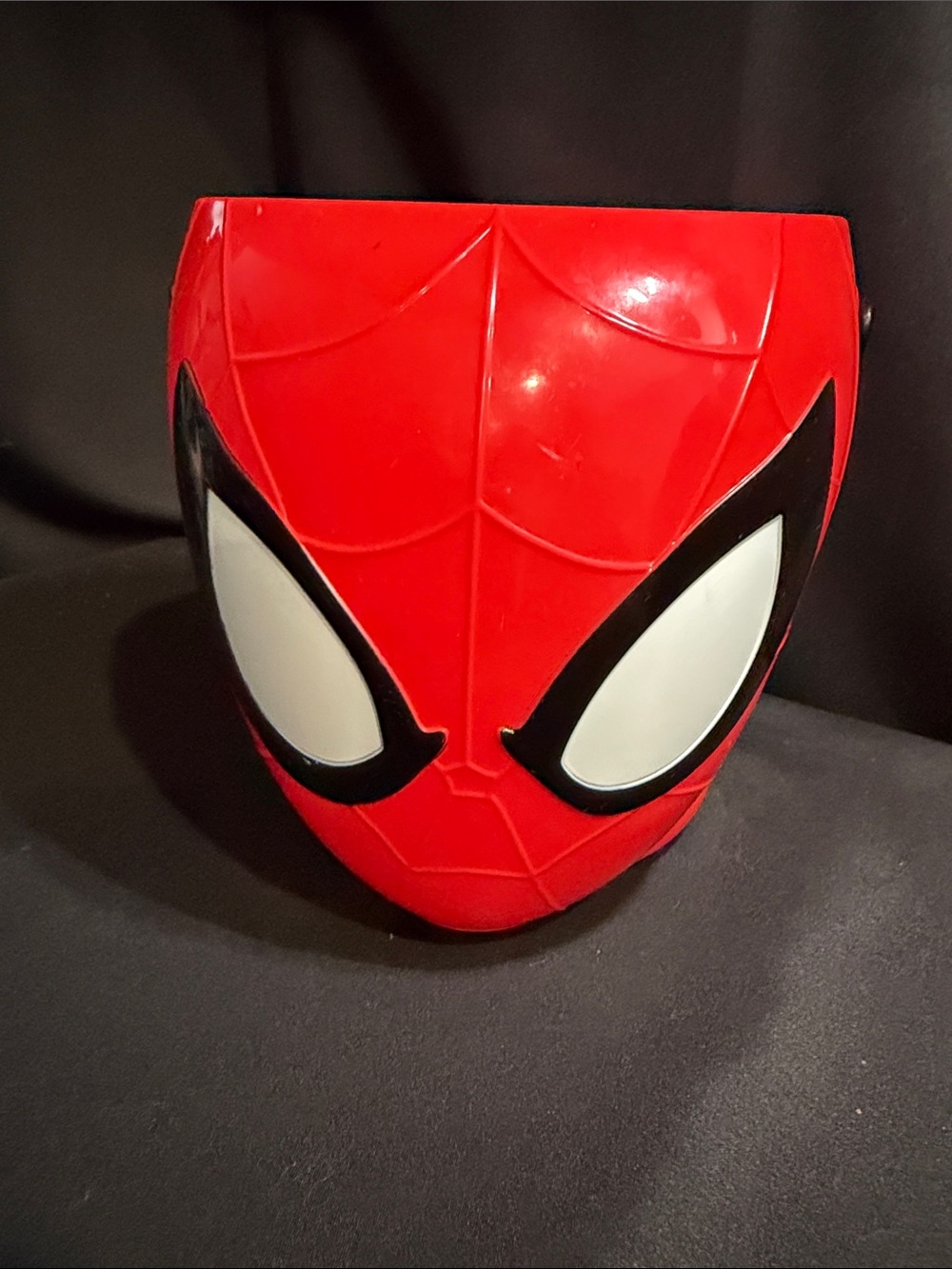 Spider Man Bucket Pail Halloween Plastic  Marvel- PTI Group, Inc.- 8” H x 7” W